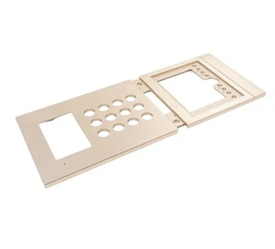 Plât Mwyhadur Personol, Panel Mwyhadur Peiriannu CNC, Plât Mwyhadur Peiriannu CNC, Mwyhadur Sain Uchel Diwedd Plât Wyneb Alwminiwm Engrafiad Laser